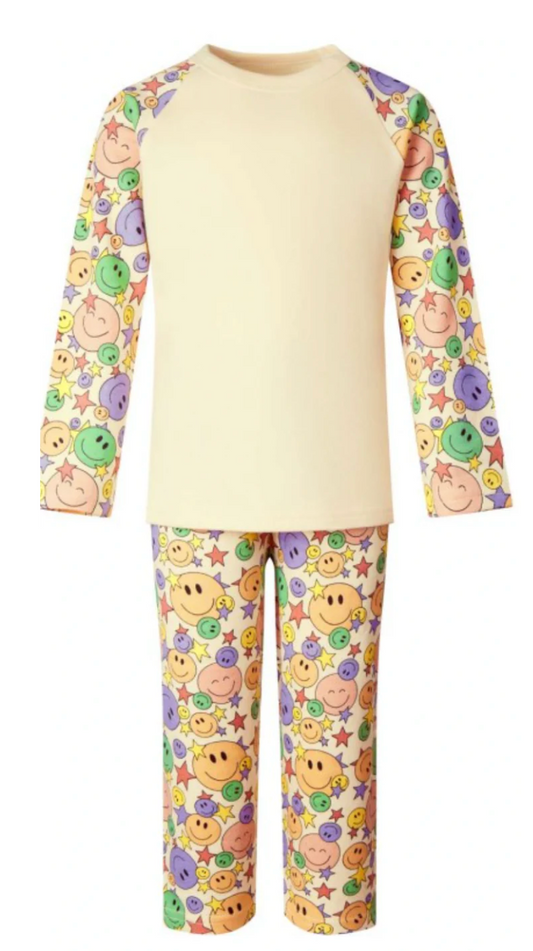 Smiley Pjs age 9-10 plain